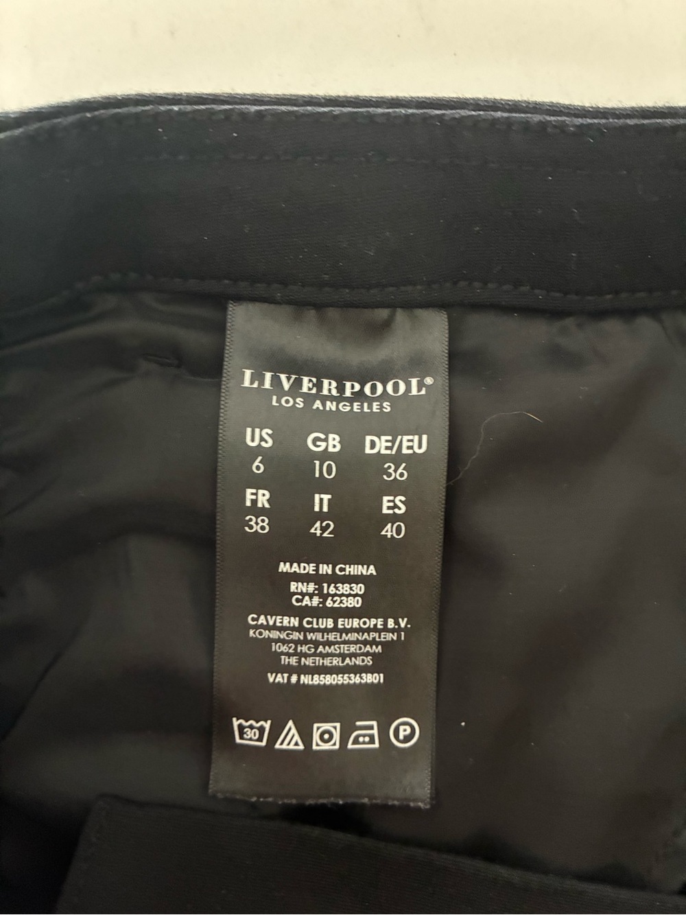 Liverpool Black Ankle-Length Women's Pants
